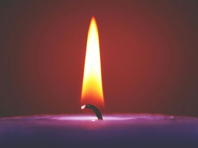 Calm atmospheric lighting for concentration